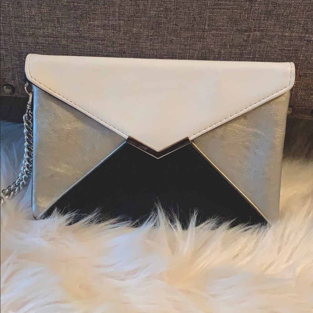 Express Wristlet/Clutch